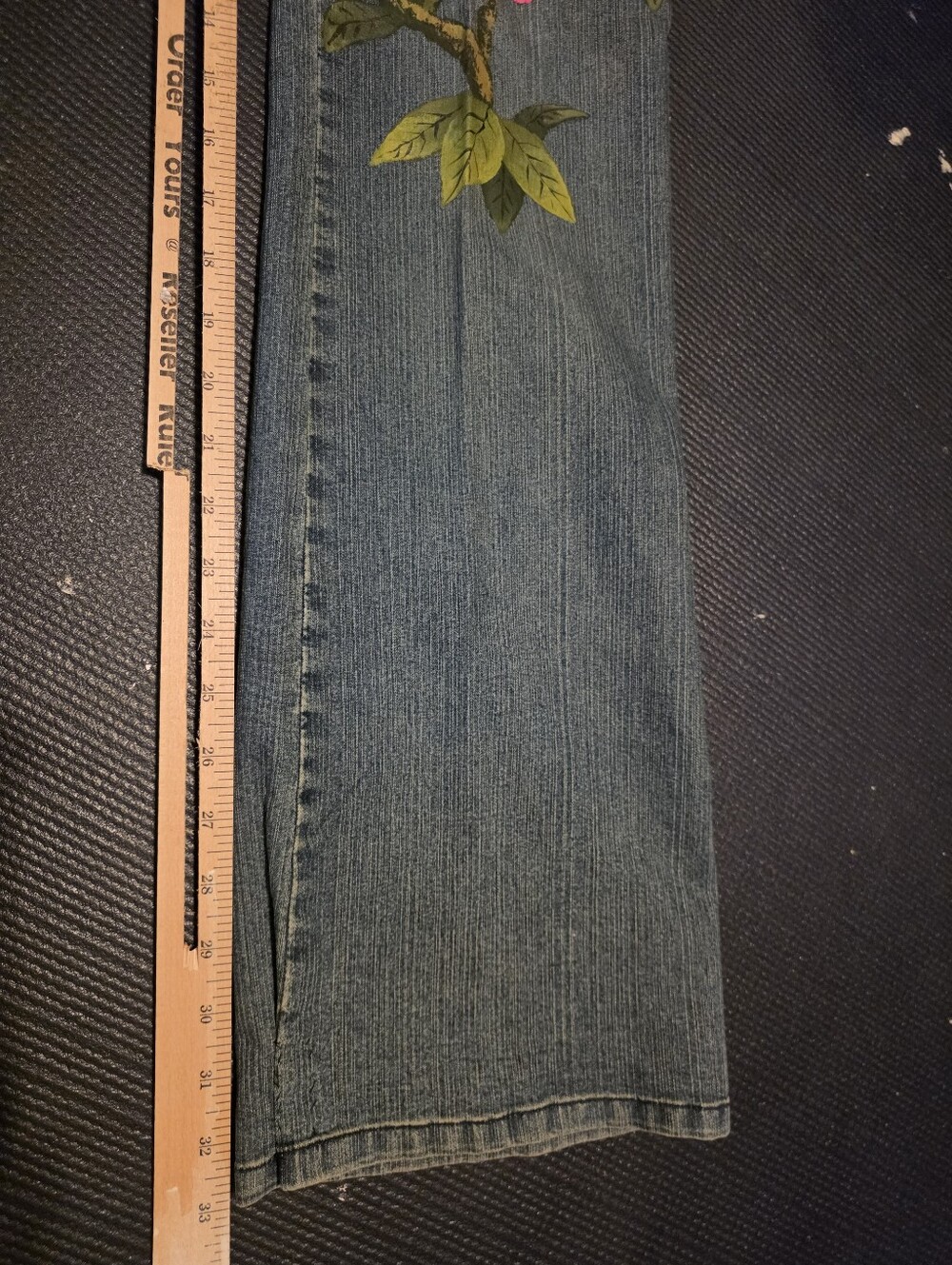 Cache Size 6 Jeans - Picture 4 of 6